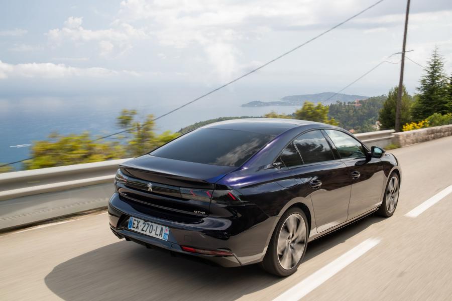  Peugeot 508 2018 года  (WW) (фото 27 из 36)